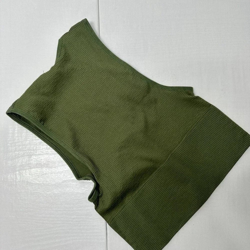 Urban Outfitters Ribbed Vest Size XS Green Cropped Sleeveless Basics - Picture 5 of 8